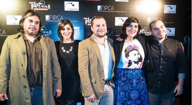 Osvaldo Ortiz Faiman, Lu Sapena Pietro Scappini , Tana Schémbori en la presentación de los Premios Platino y Egeda Paraguay