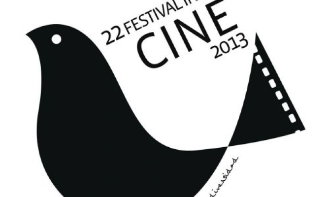 El show continúa apoya al 22 Festival Internacional de  cine 2013 . Actividades